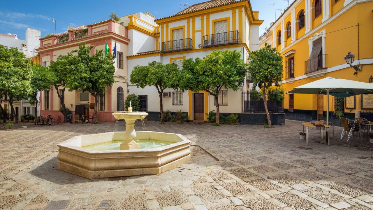 Barrio de Santa Cruz, Erasmus+ Educating and integrating: the role of teachers in dealing with cultural diversity in European schools in Seville, Spain